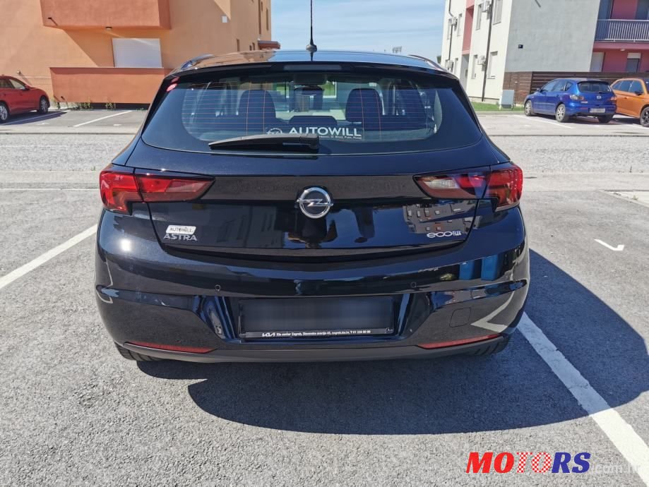2017' Opel Astra 1.0 T photo #6