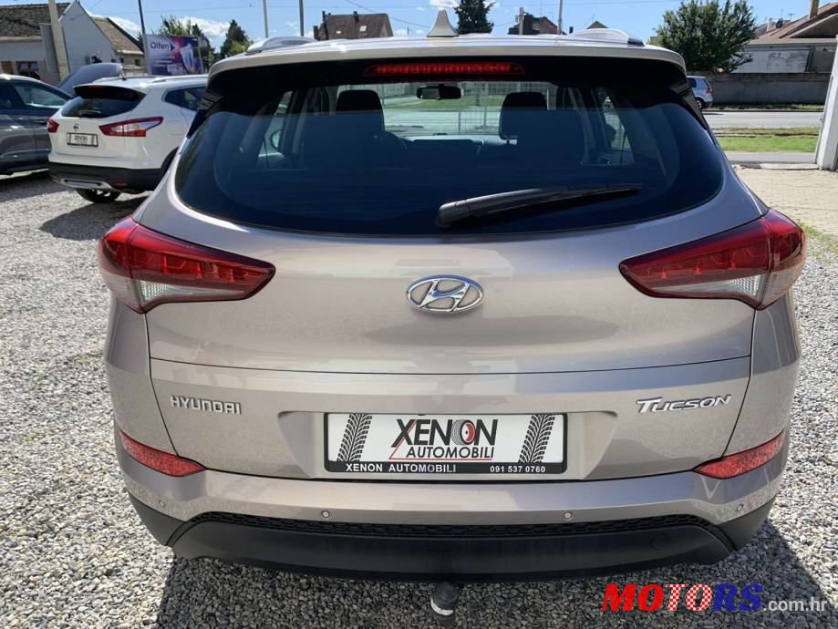 2016' Hyundai Tucson 1.7 Crdi photo #6