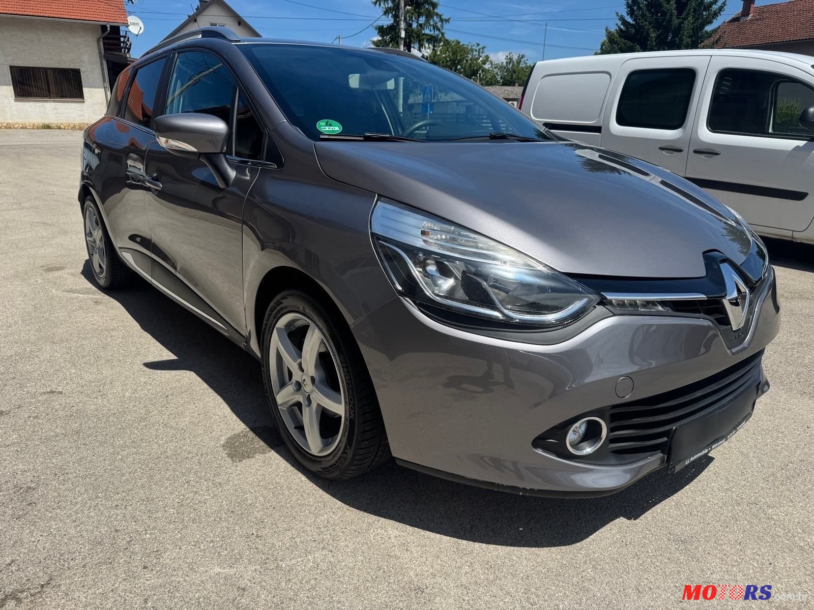 2015' Renault Clio Dci 90 Edc photo #3