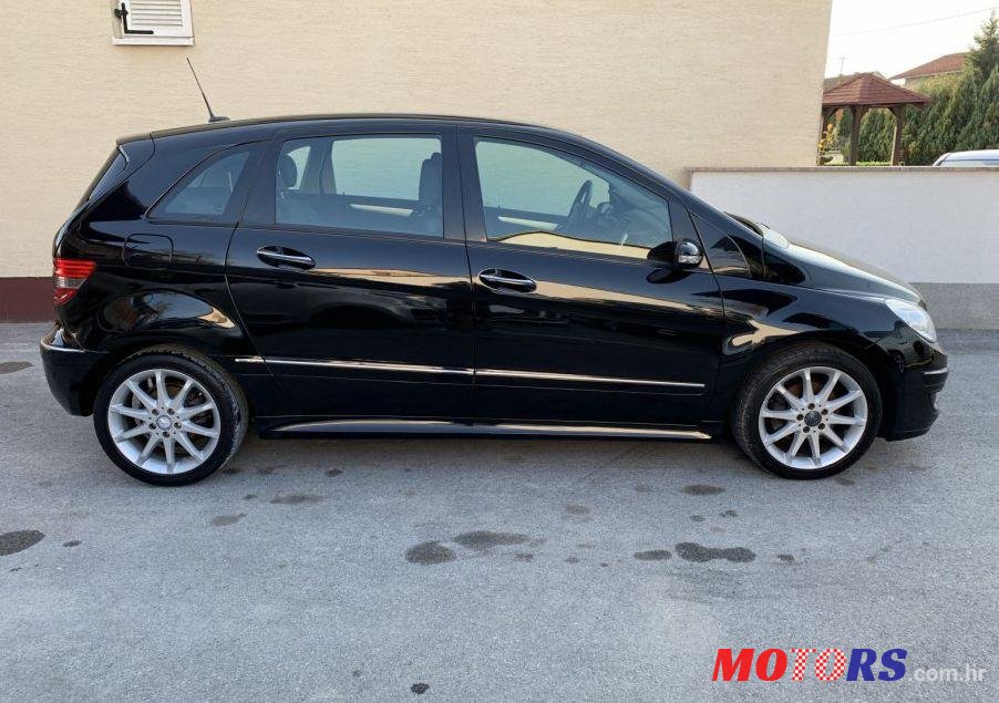 2008' Mercedes-Benz B-Klasa 180 Cdi photo #1