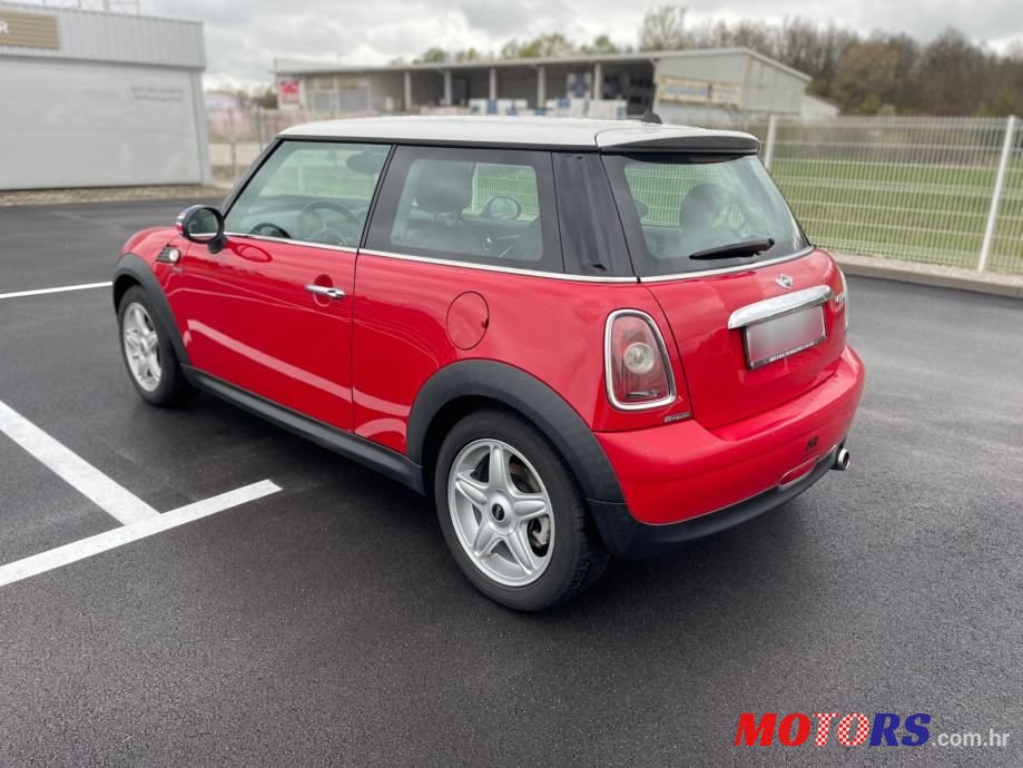 2007' MINI Cooper photo #2