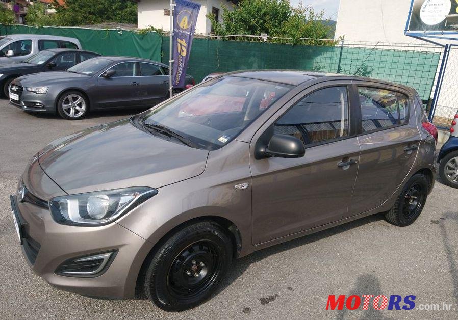 2012' Hyundai i20 1,4 Crdi photo #1