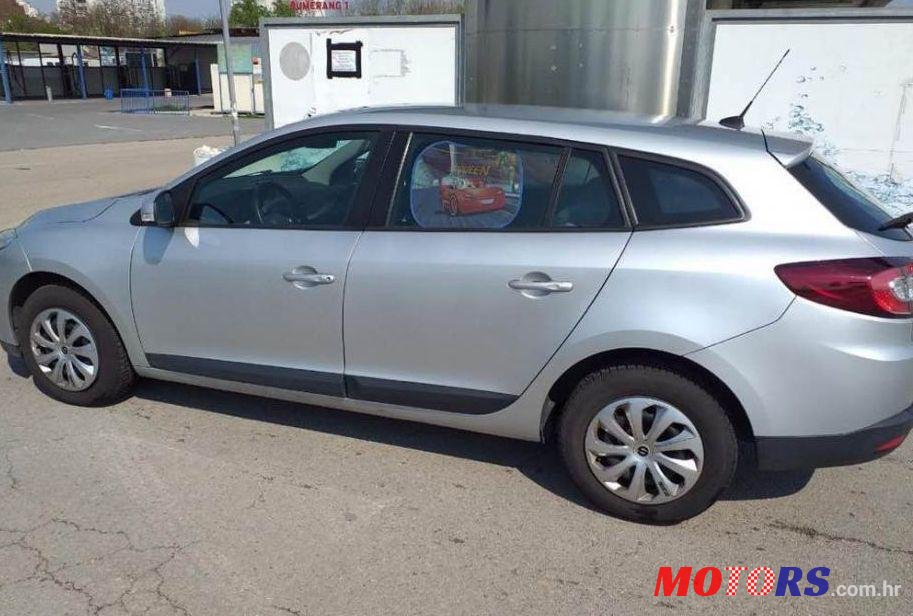 2013' Renault Megane Break 1.5 Dci photo #1