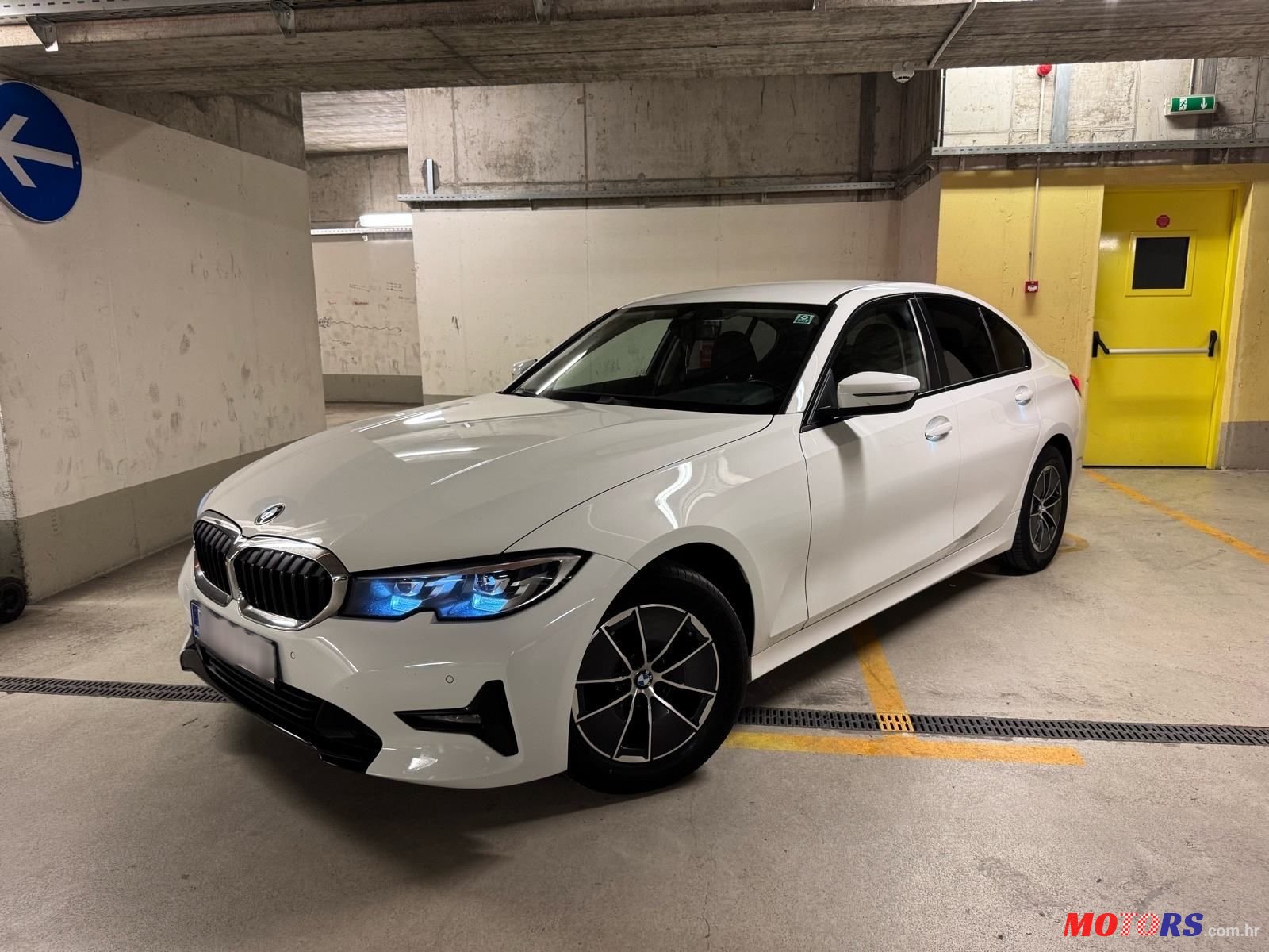 2020' BMW Serija 3 318D photo #1