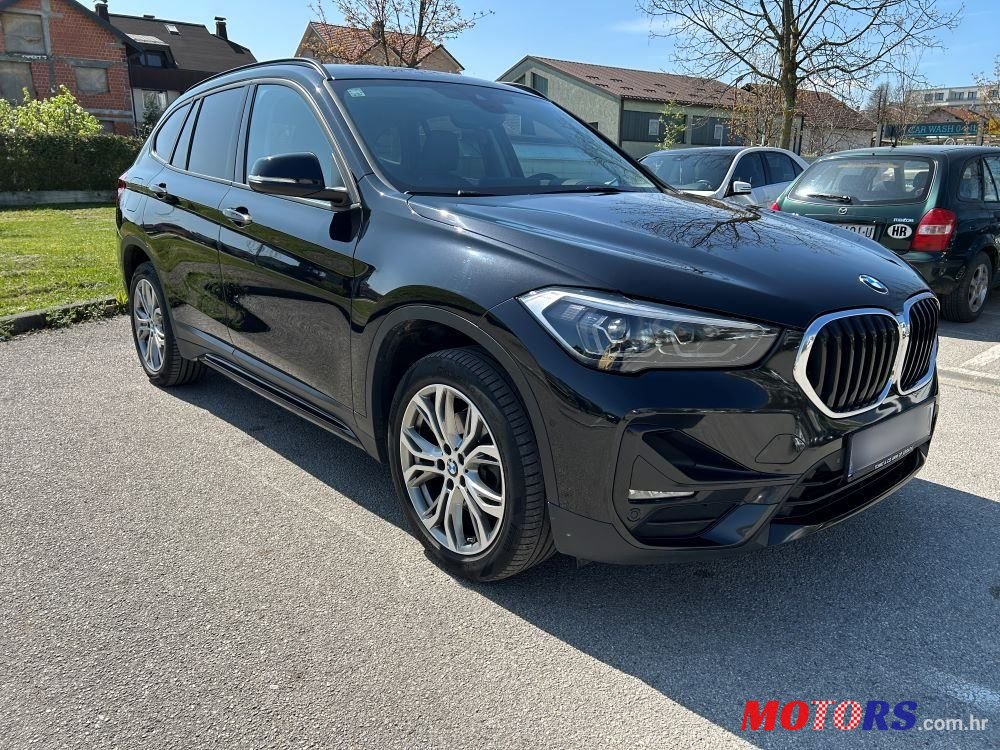 2021' BMW X1 Sdrive18D photo #3