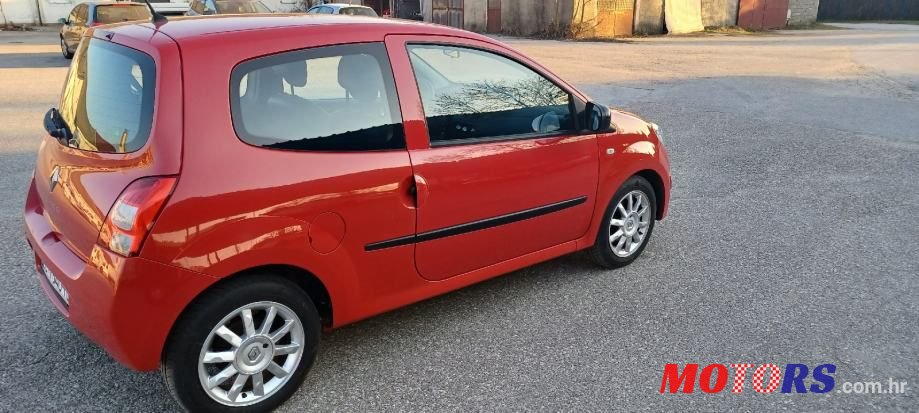 2010' Renault Twingo 1,2 photo #2