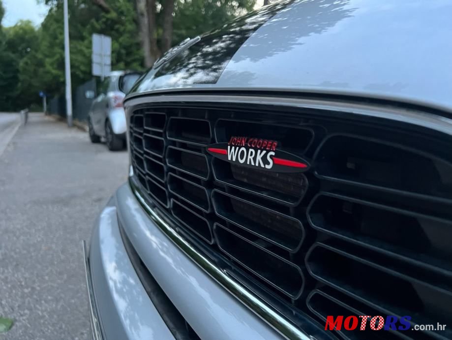 2011' MINI Countryman 1.6 photo #6