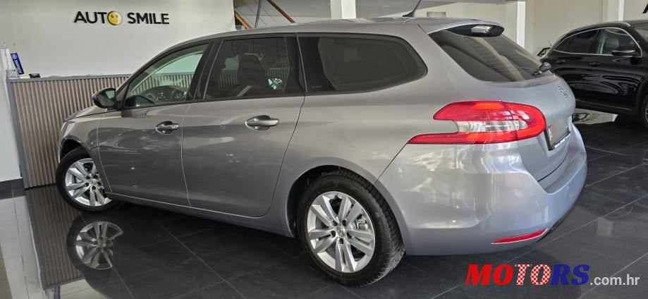 2020' Peugeot 308 Sw photo #4