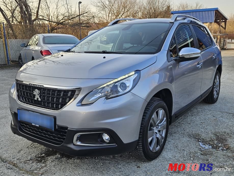 2018' Peugeot 2008 1,2 Puretech photo #1