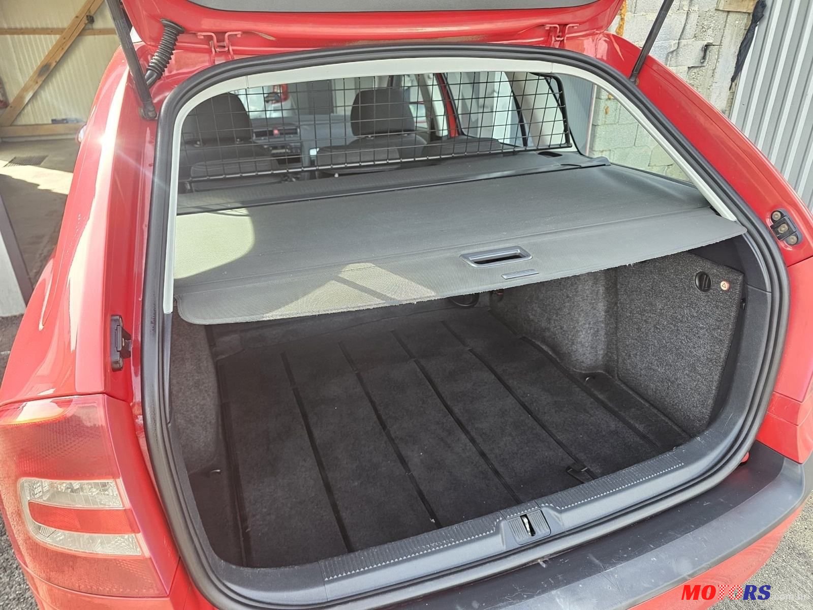 2008' Skoda Octavia Combi photo #1