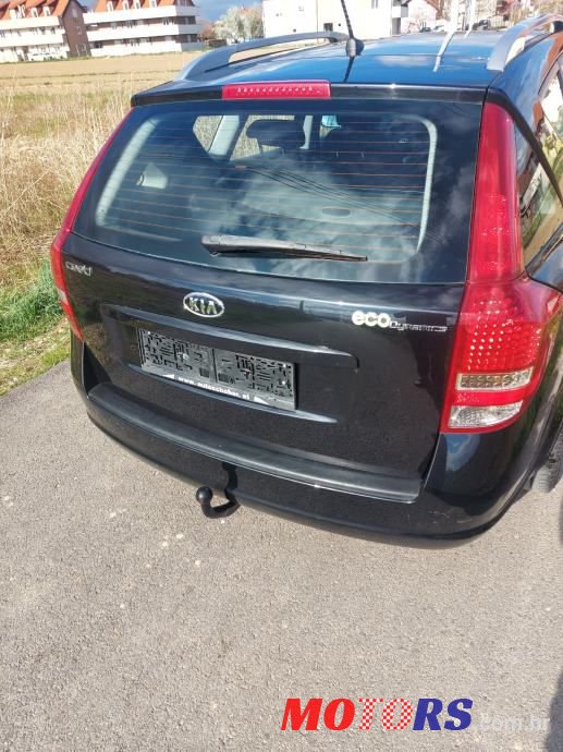 2009' Kia Ceed Sportswagon photo #2