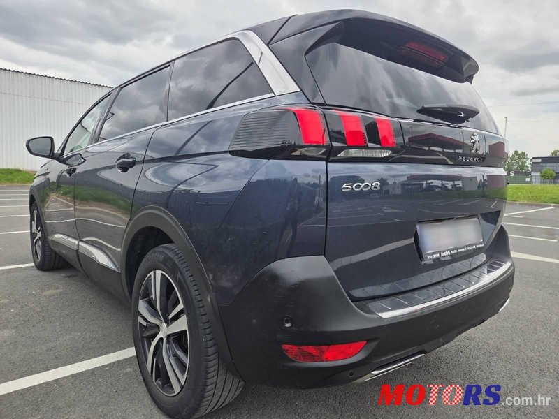 2019' Peugeot 5008 1,5 Bluehdi photo #4