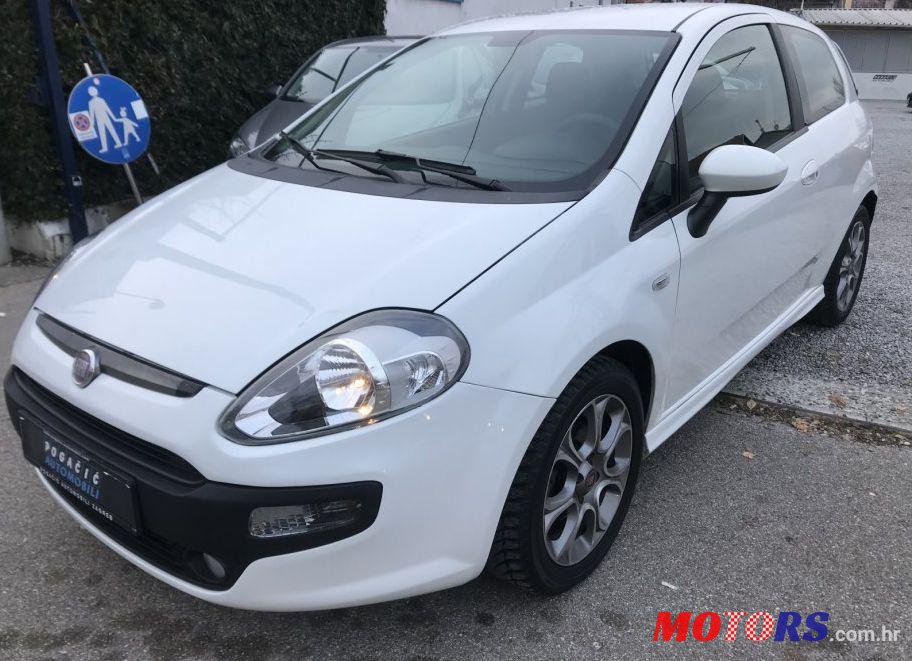 2011' Fiat Punto Evo 1,3 Multijet 16V photo #1