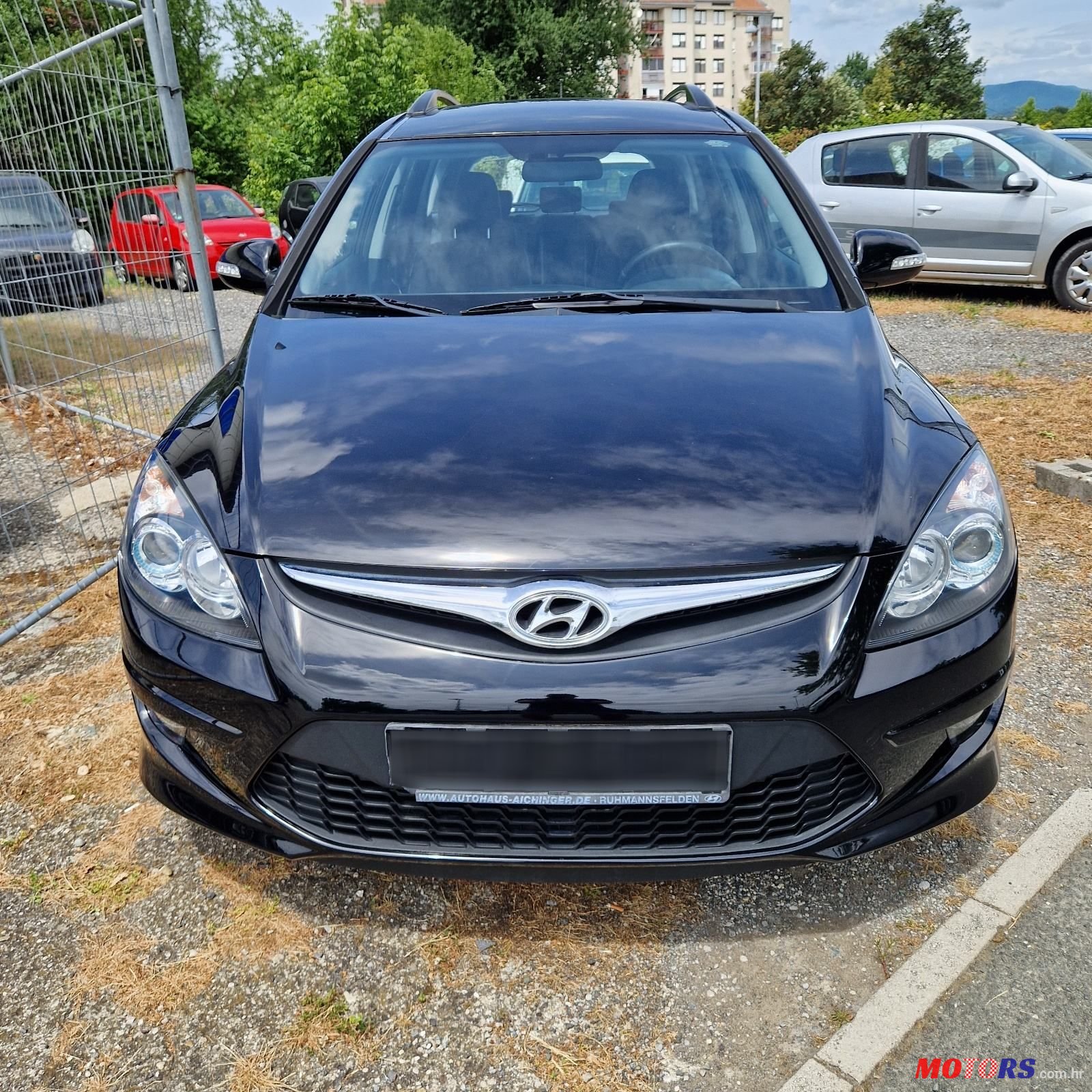 2011' Hyundai i30 Cw 1,6 Crdi photo #1