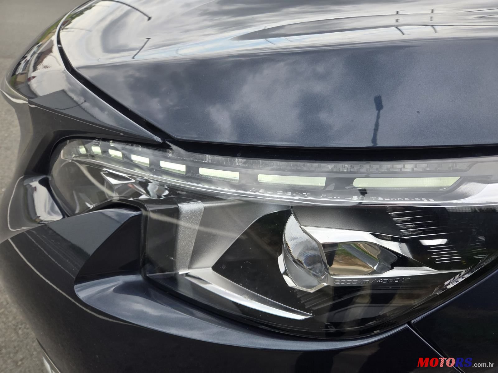 2019' Peugeot 5008 1,5 Bluehdi photo #3