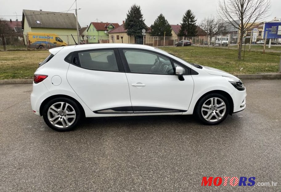 2017' Renault Clio Dci photo #1