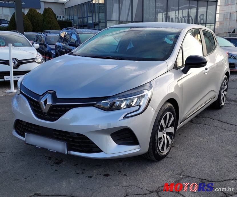 2023' Renault Clio photo #2