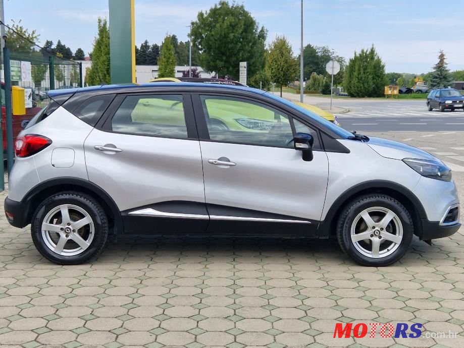 2014' Renault Captur Tce 90 photo #6