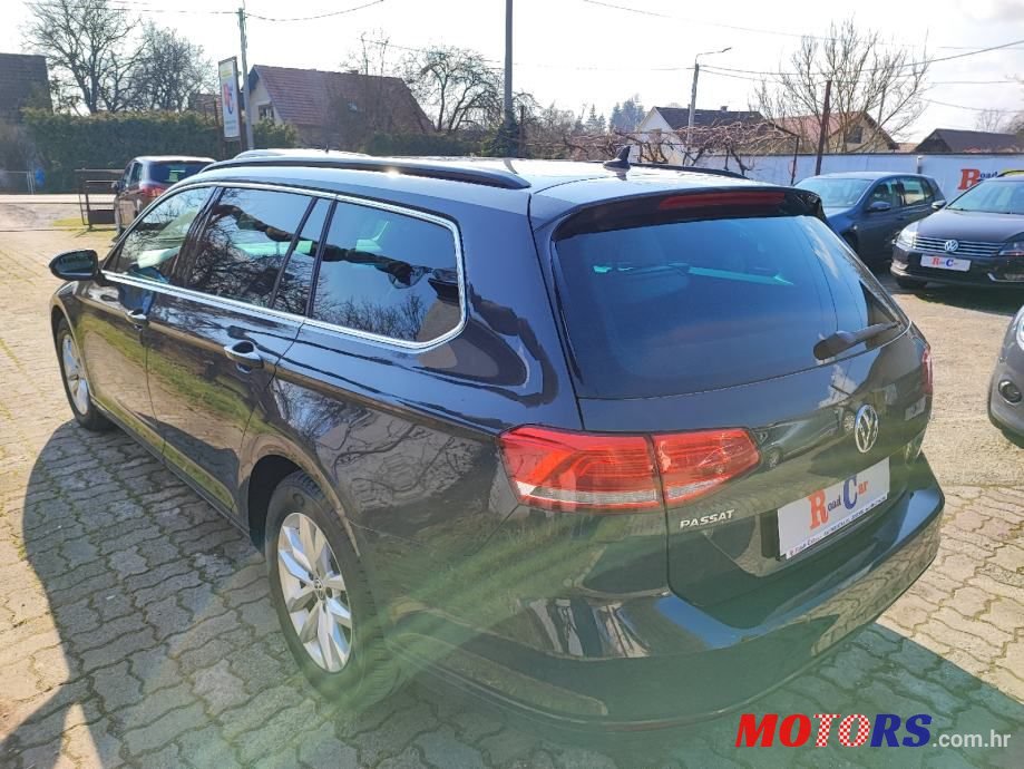 2015' Volkswagen Passat Variant photo #4