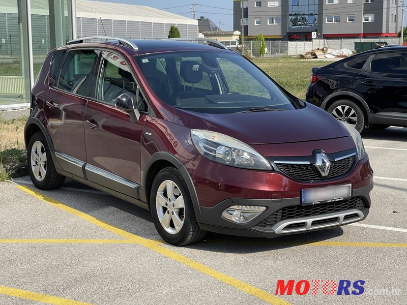 2015' Renault Scenic Dci photo #4