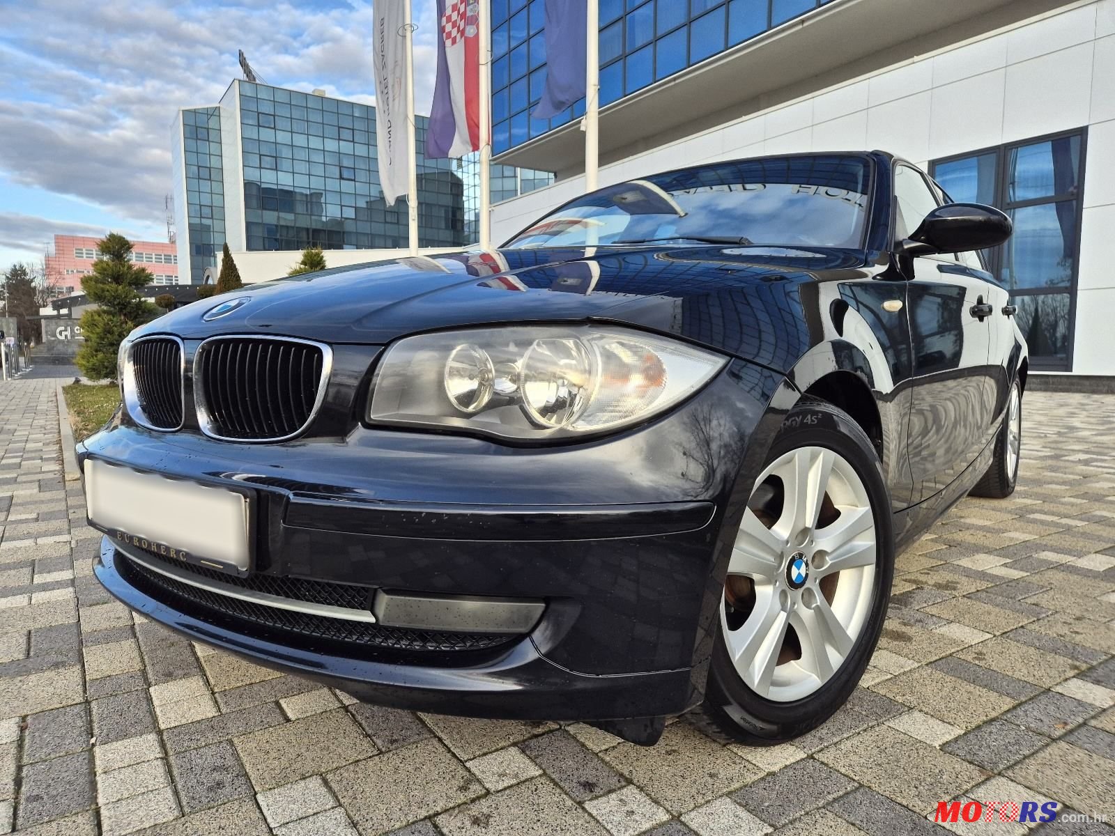 2008' BMW Serija 1 118D photo #3