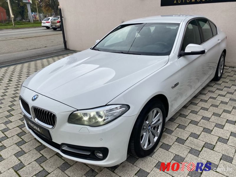 2016' BMW Serija 5 520D photo #3