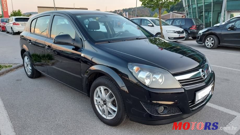 2010' Opel Astra 1,4 16V photo #3