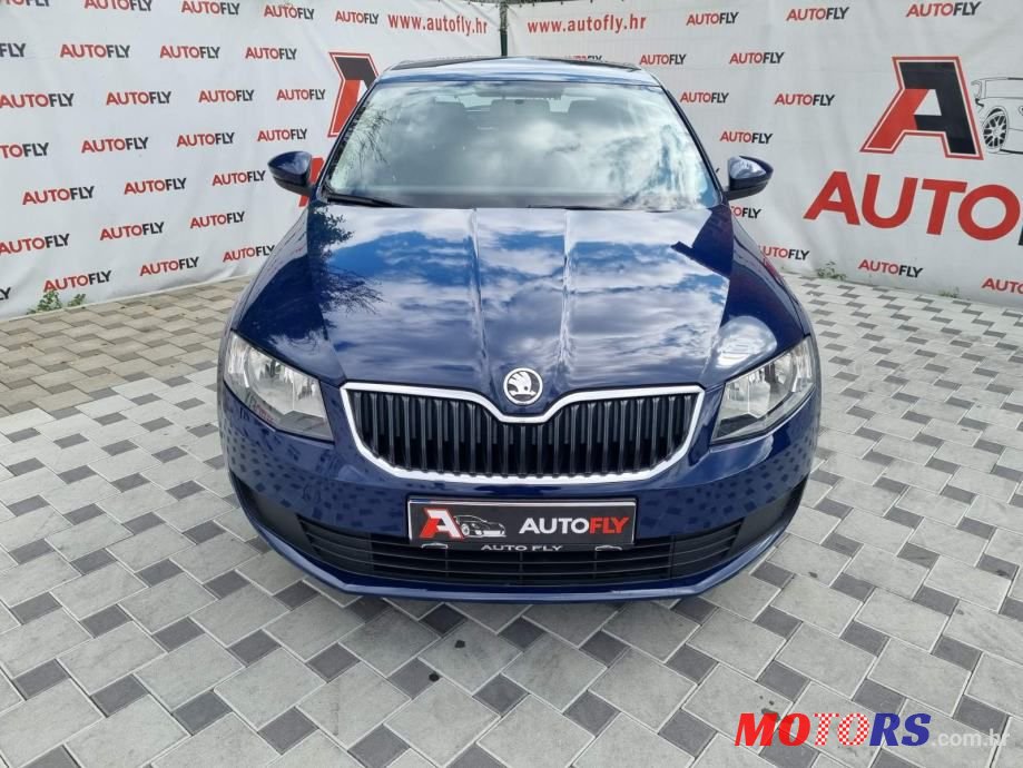 2016' Skoda Octavia photo #2