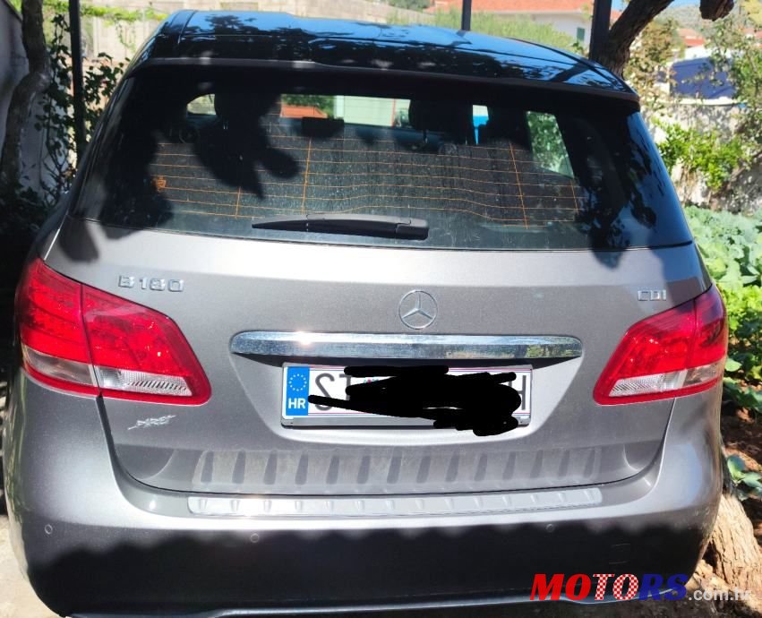 2015' Mercedes-Benz B-Klasa 180 Cdi photo #4