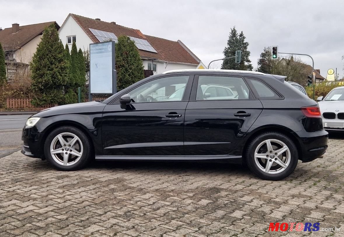 2016' Audi A3 1,6 Tdi photo #3