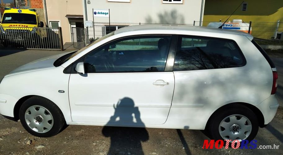 2004' Volkswagen Polo 1,9 Sdi photo #1