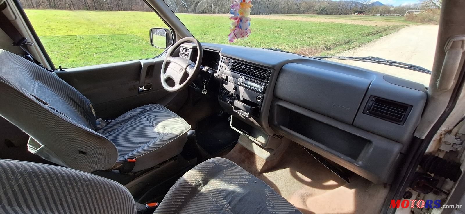 1997' Volkswagen Caravelle photo #6