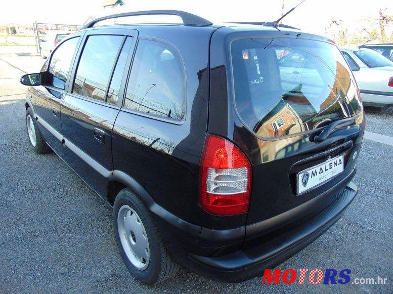 2003' Opel Zafira 2,2 Dtr photo #1