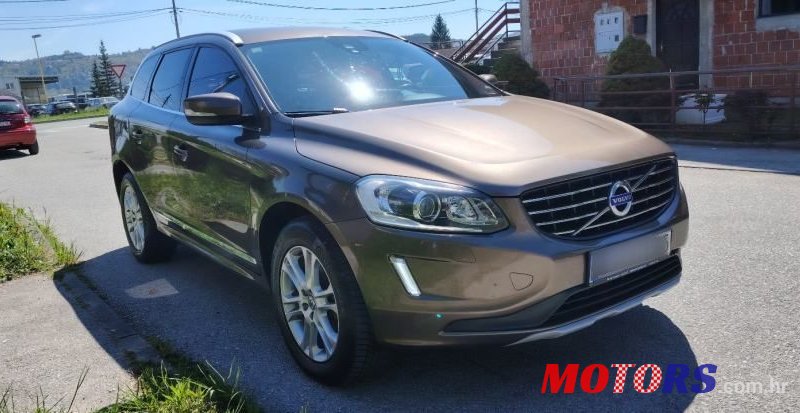 2015' Volvo XC60 Awd D4 photo #3