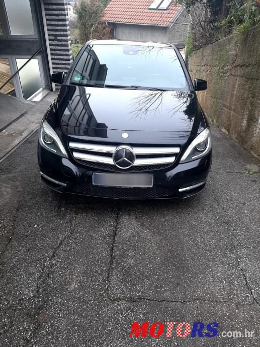 2012' Mercedes-Benz B-Klasa 180 photo #1