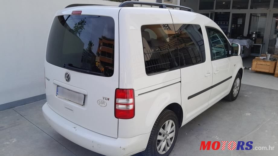 2015' Volkswagen Caddy 1,6 Tdi photo #5