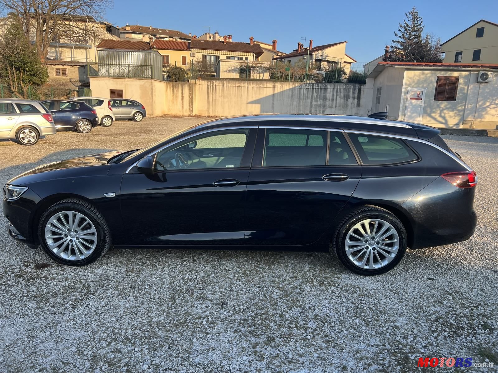 2017' Opel Insignia Karavan photo #1
