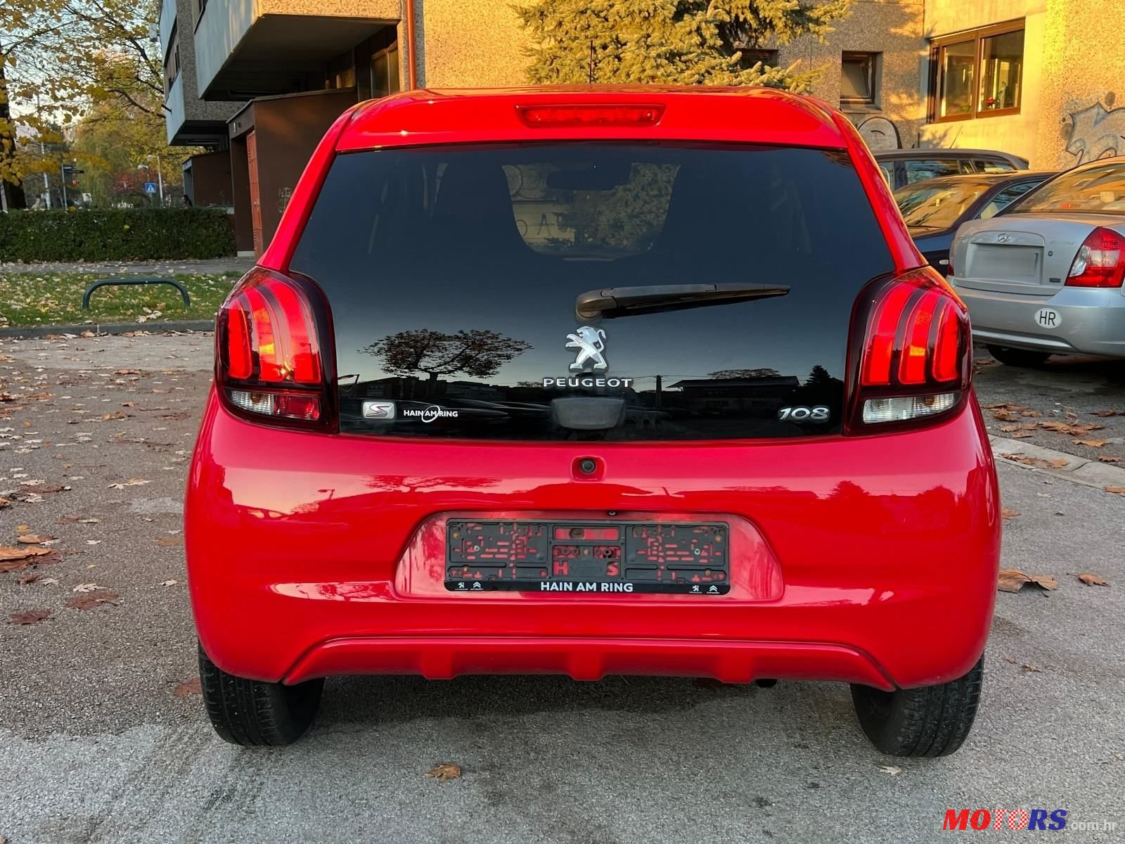 2015' Peugeot 108 1,2 photo #5