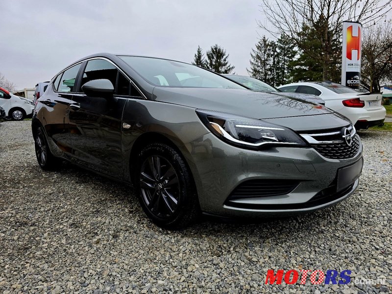 2019' Opel Astra 1,0 photo #2