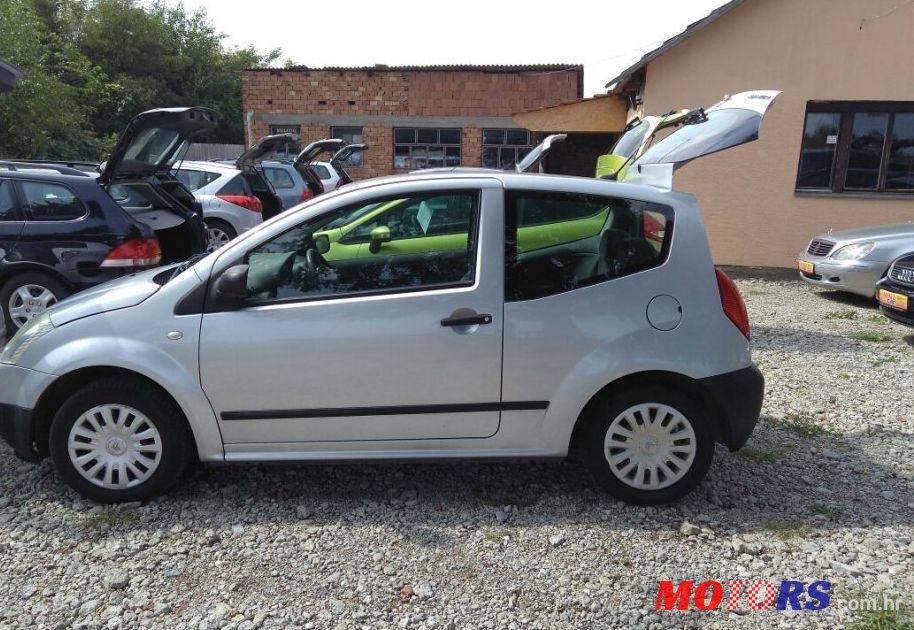 2003' Citroen C2 1,4 Hdi Sx photo #1