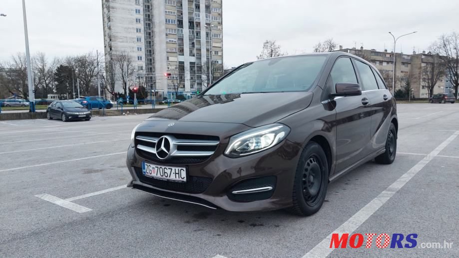 2018' Mercedes-Benz B-Klasa 180 photo #1