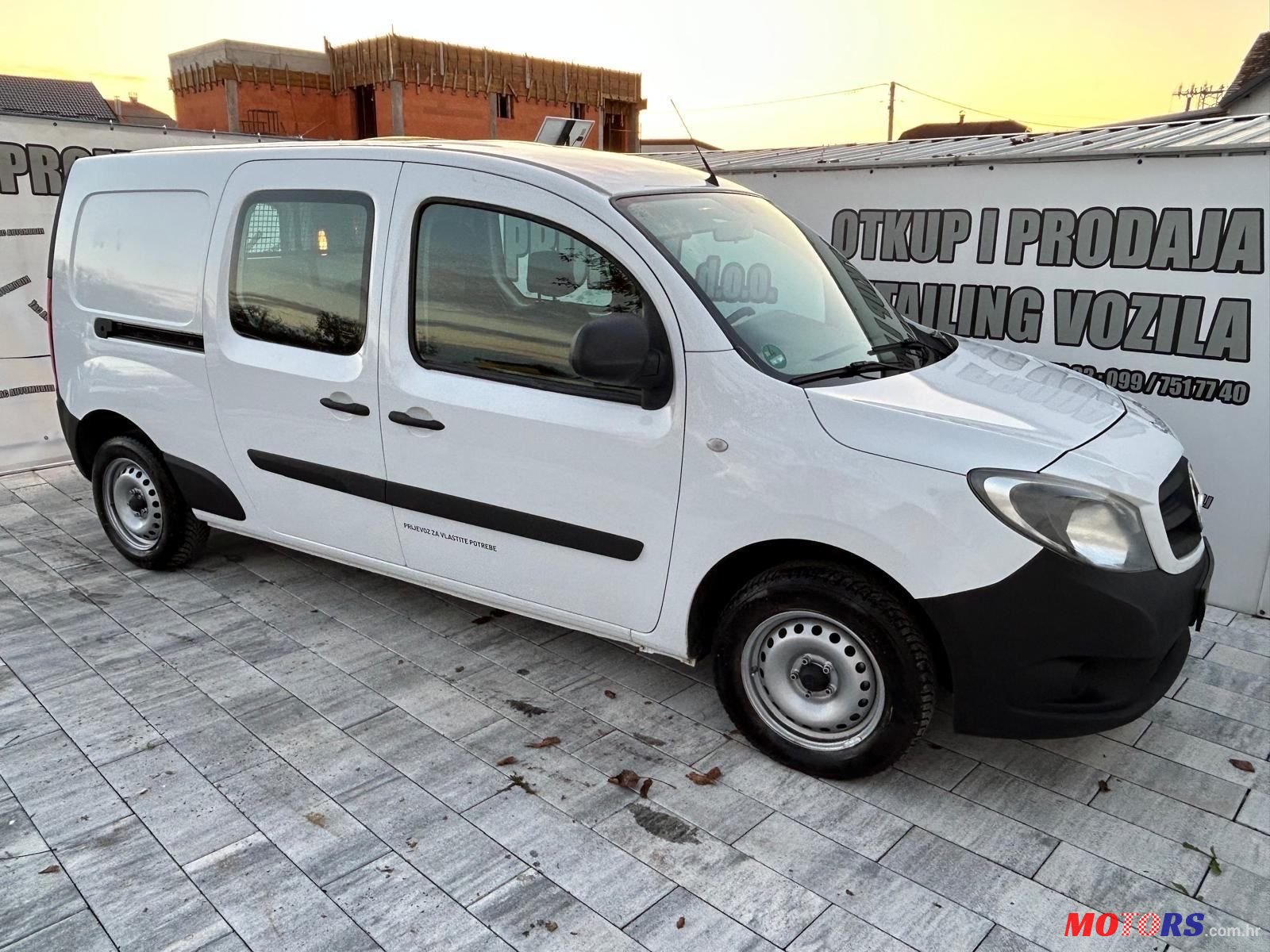 2015' Mercedes-Benz Citan Kombi photo #6