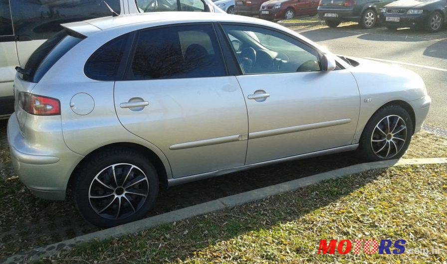 2003' SEAT Ibiza 1,9 Tdi photo #1