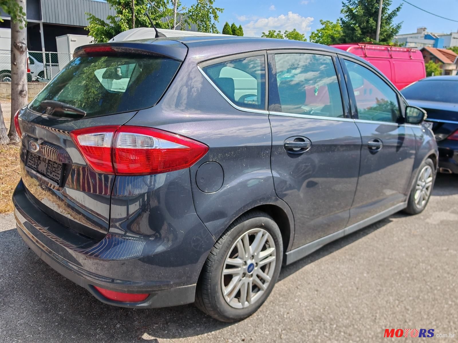 2014' Ford C-MAX 1.0 Ecoboost photo #3