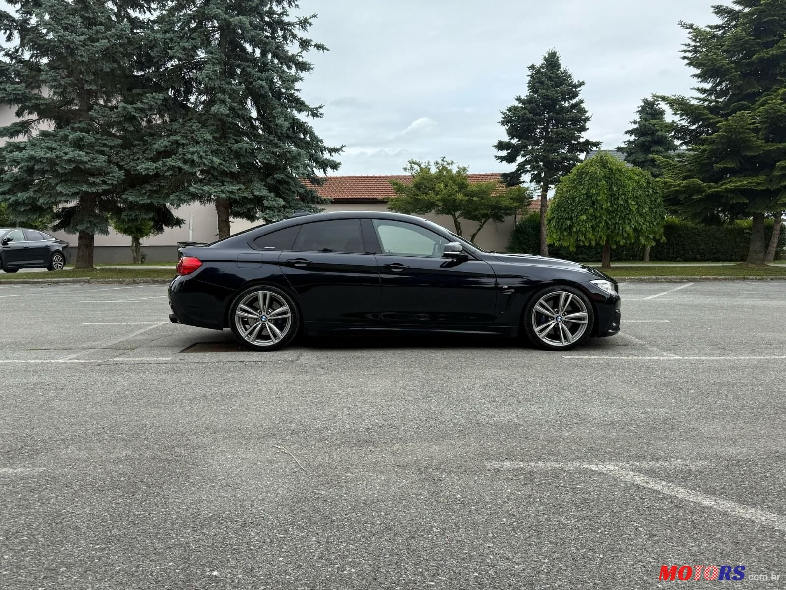 2015' BMW Serija 4 420D M Sport photo #5