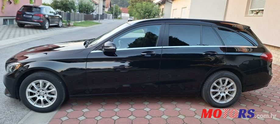 2015' Mercedes-Benz C-Klasa 200 T photo #2