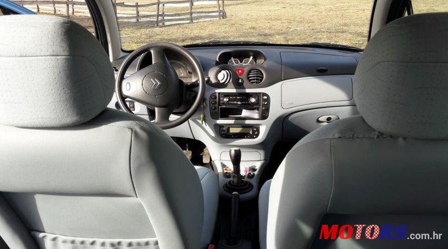 2002' Citroen C3 photo #1