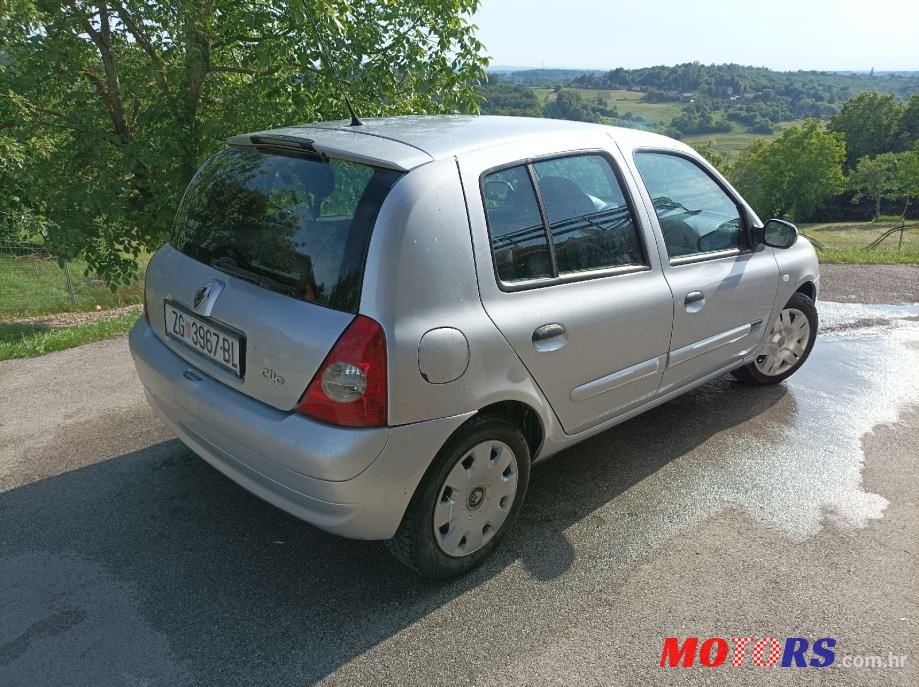 2006' Renault Clio 1,5 Dci photo #5