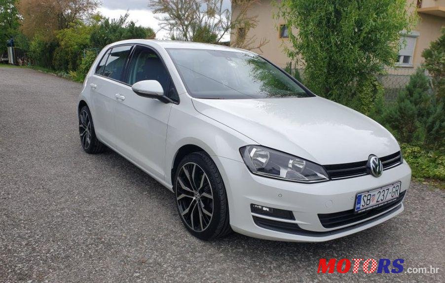 2015' Volkswagen Golf VII photo #2