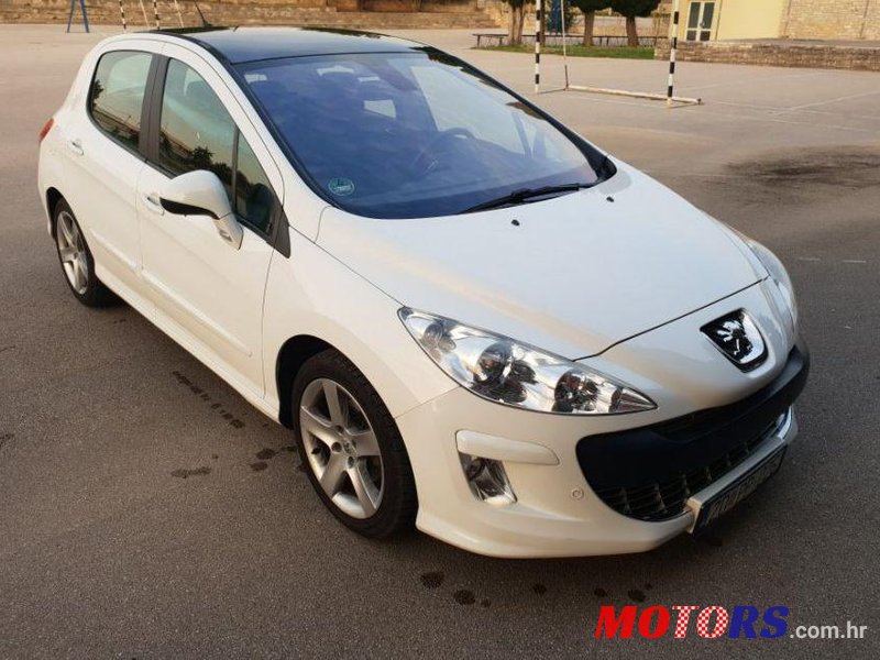 2010' Peugeot 208 1,6 Hdi photo #1